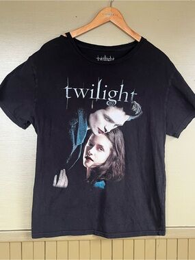 Twilight Edward & Bella Graphic Black T-shirt Large